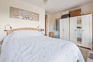 Photo 19- click for photo gallery